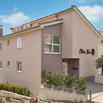 Apartman Olive Tree *