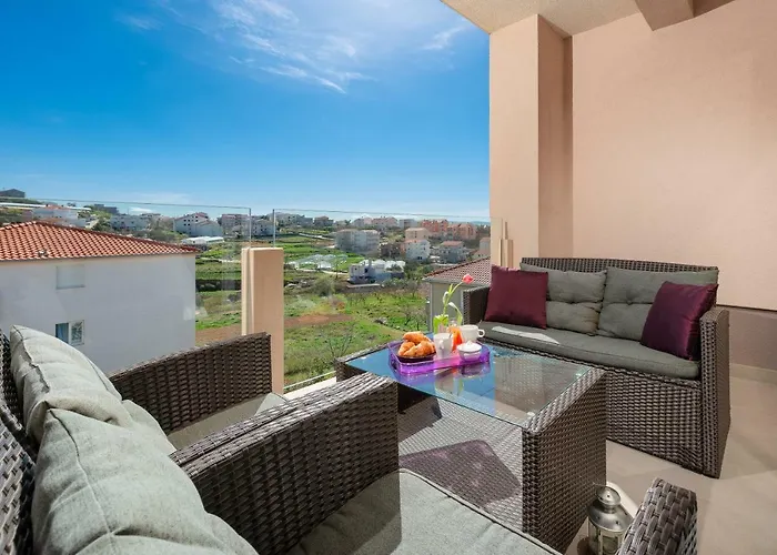 Olive Tree Apartament *